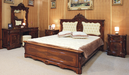 Mobila lemn masiv dormitor din colectia Mara Bella